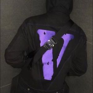 Meet your Posher, Evan